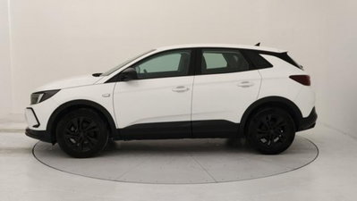 Opel Grandland 1.2 GS s&s 130cv (2)