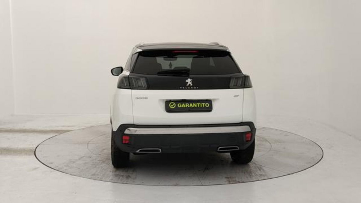 Peugeot 3008 BlueHDi 130 S&S EAT8 GT Pack (4)