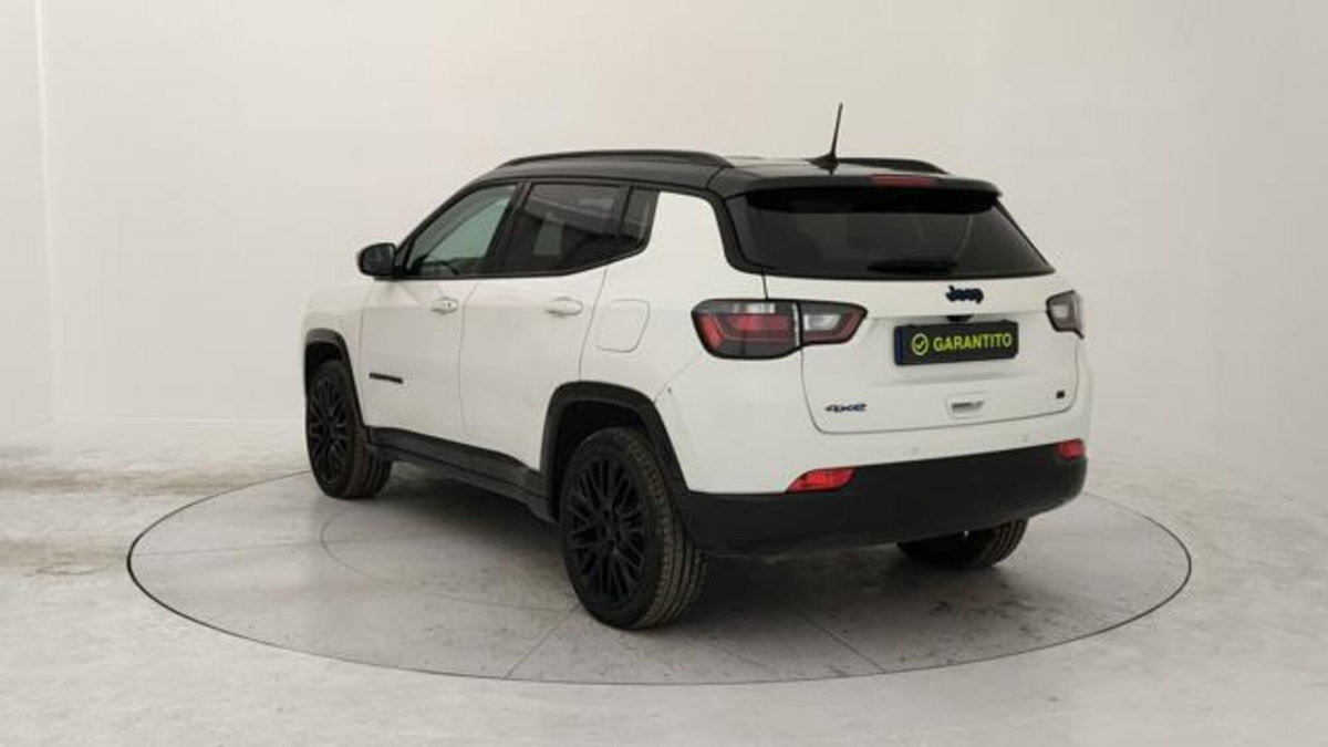 Jeep Compass 1.3 turbo t4 phev Trailhawk 4xe auto (3)