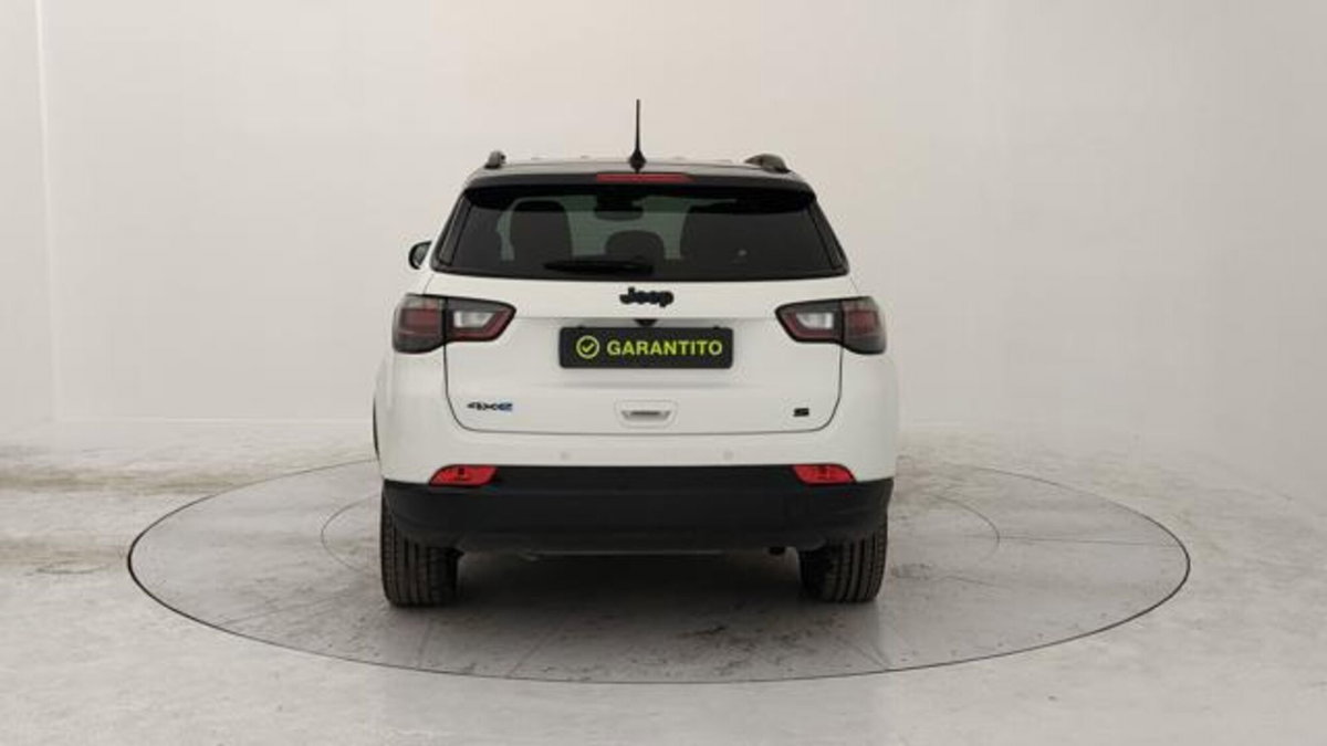 Jeep Compass 1.3 turbo t4 phev Trailhawk 4xe auto (4)