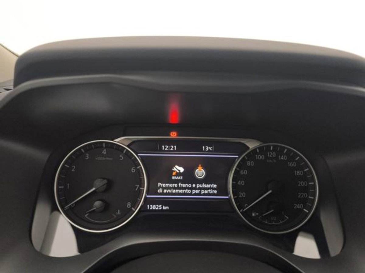 Nissan Qashqai 1.3 mhev Acenta 2wd 140cv (13)