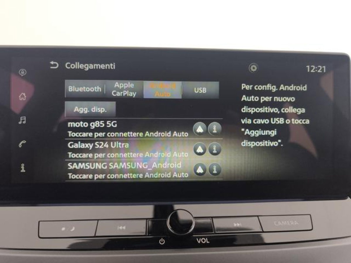 Nissan Qashqai 1.3 mhev Acenta 2wd 140cv (17)