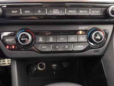 Kia Niro 1.6 GDi DCT HEV Evolution (17)
