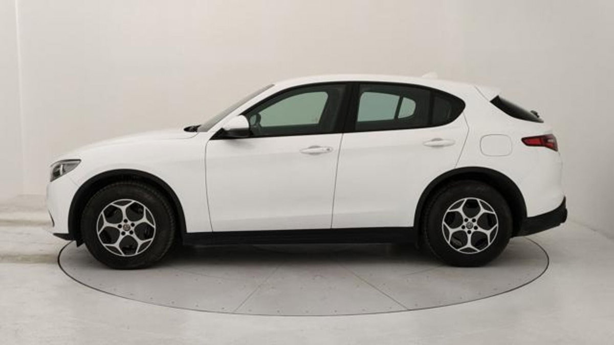 Alfa Romeo Stelvio Stelvio 2.2 Turbodiesel 190 CV AT8 Q4 Super Business (2)