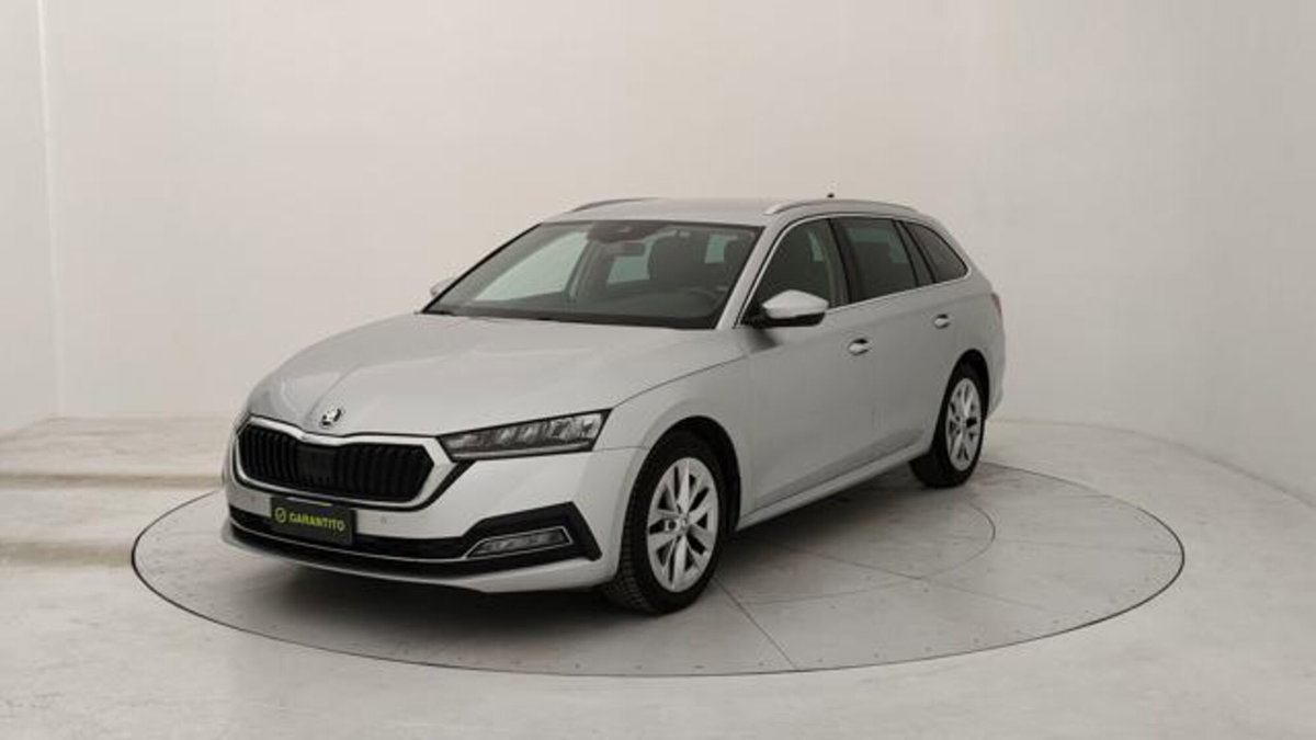 Skoda Octavia Station Wagon 2.0 TDI EVO SCR 150 CV DSG 4x4 Wagon Style