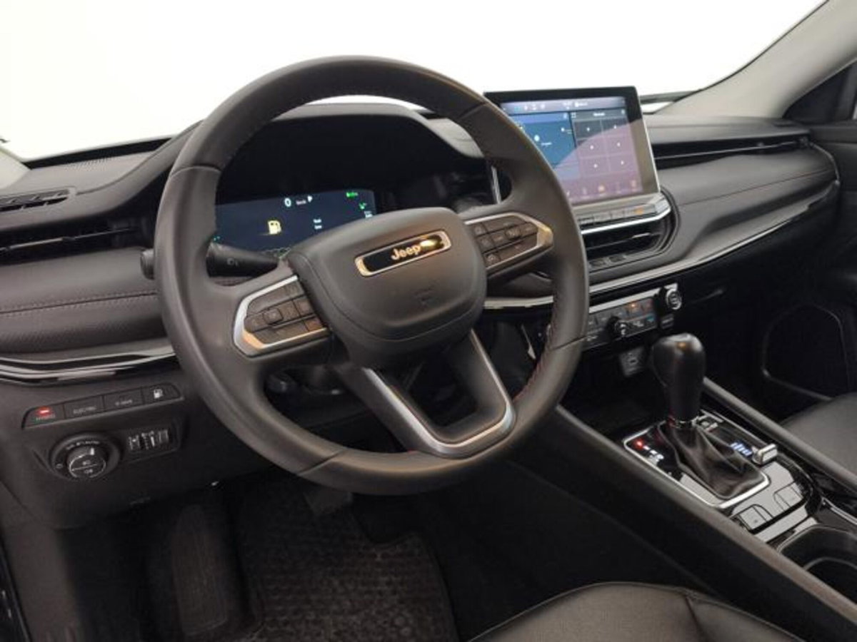 Jeep Compass 1.3 turbo t4 phev Trailhawk 4xe auto (11)