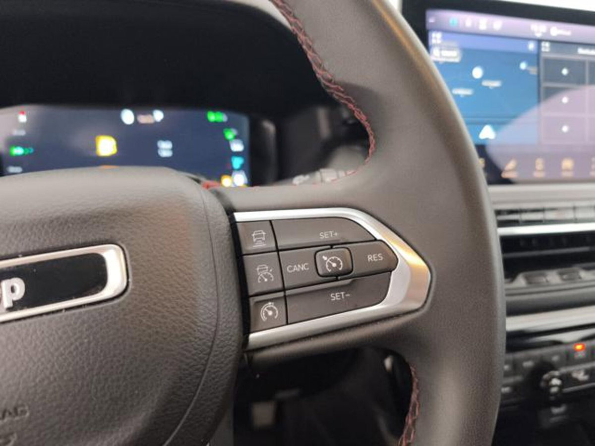 Jeep Compass 1.3 turbo t4 phev Trailhawk 4xe auto (16)