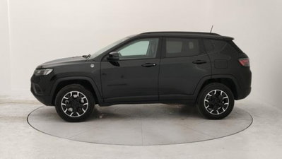 Jeep Compass 1.3 turbo t4 phev Trailhawk 4xe auto (2)