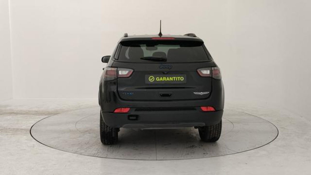 Jeep Compass 1.3 turbo t4 phev Trailhawk 4xe auto (4)