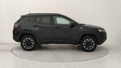 Jeep Compass 1.3 turbo t4 phev Trailhawk 4xe auto (6)