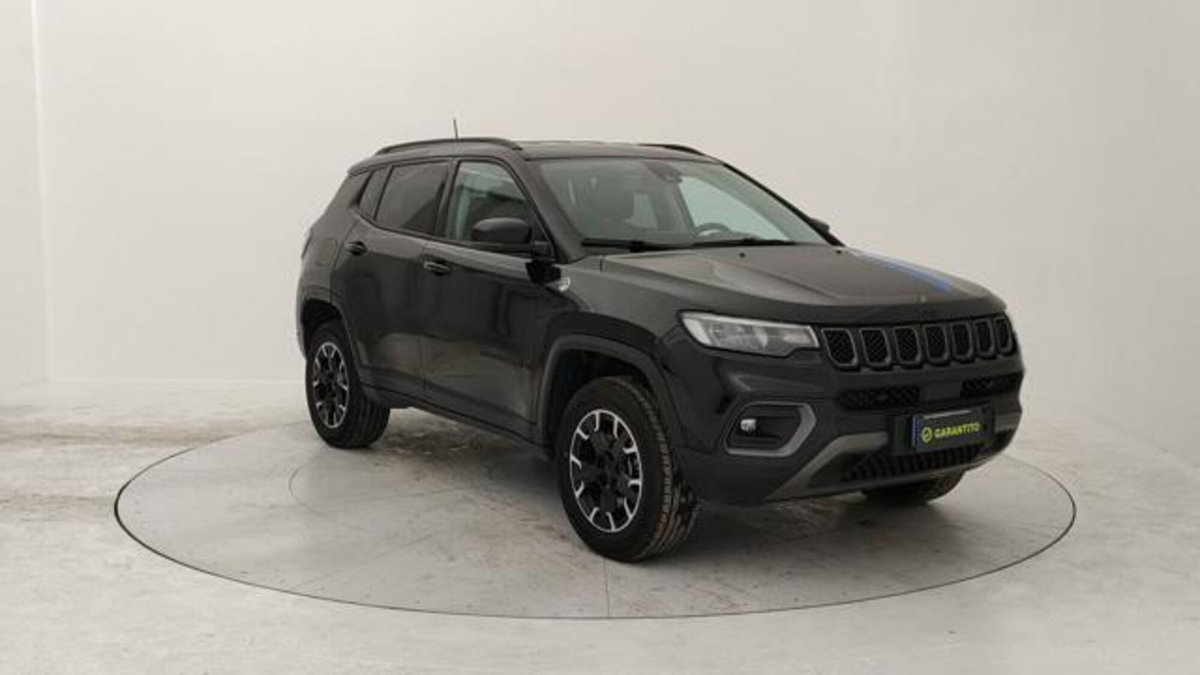 Jeep Compass 1.3 turbo t4 phev Trailhawk 4xe auto (7)