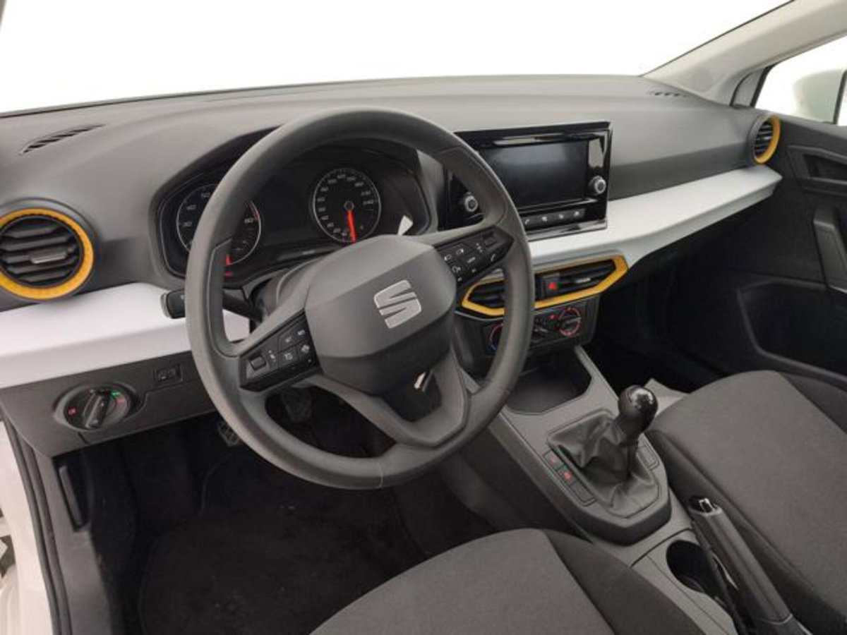 SEAT Ibiza 1.0 TGI 5 porte Reference (10)