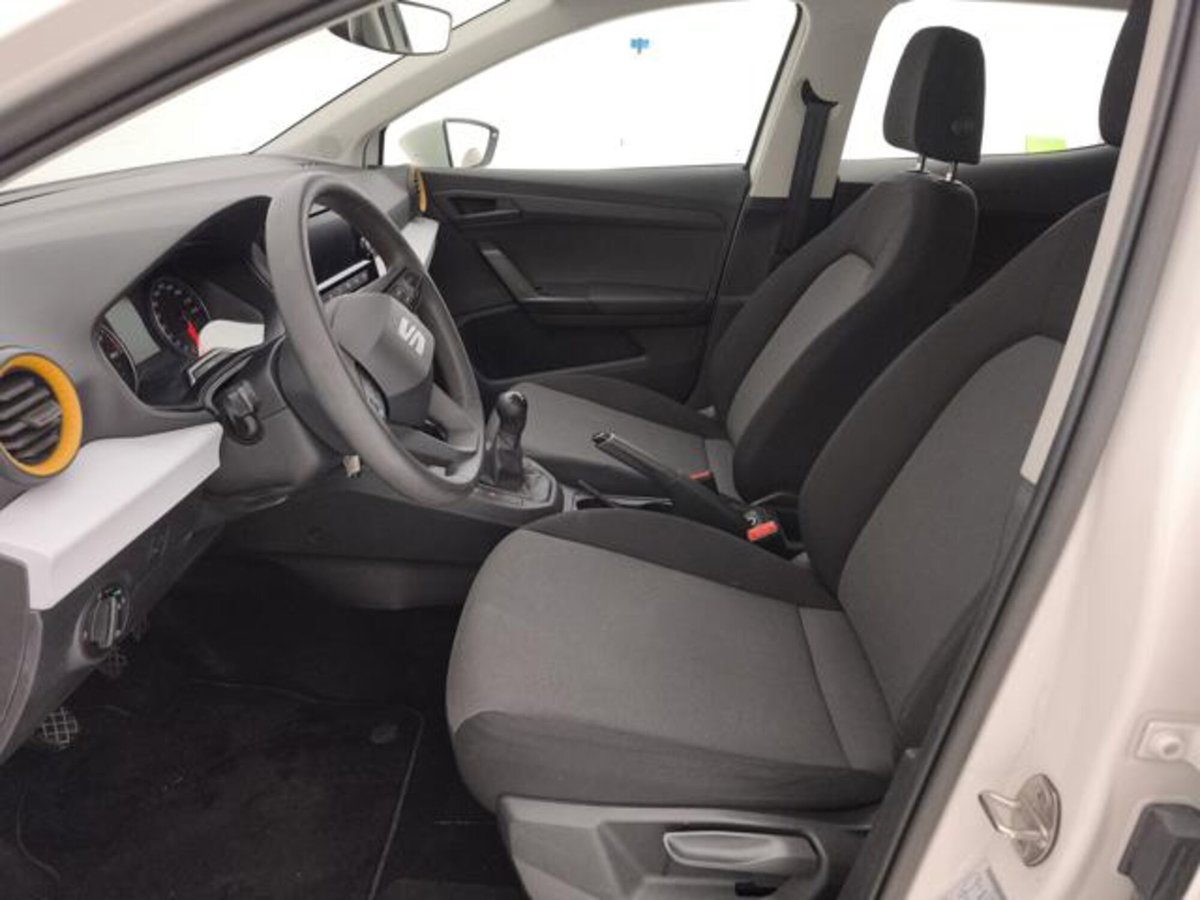 SEAT Ibiza 1.0 TGI 5 porte Reference (11)