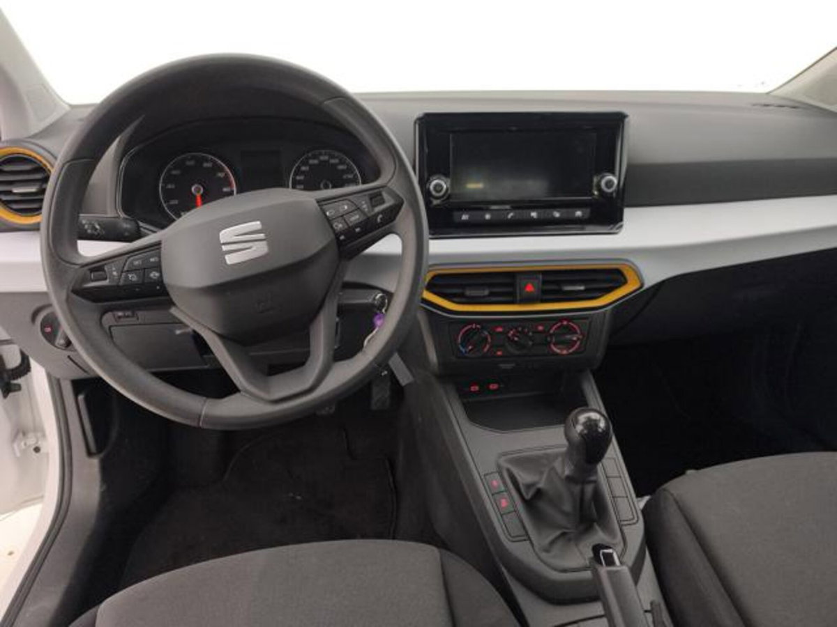 SEAT Ibiza 1.0 TGI 5 porte Reference (12)
