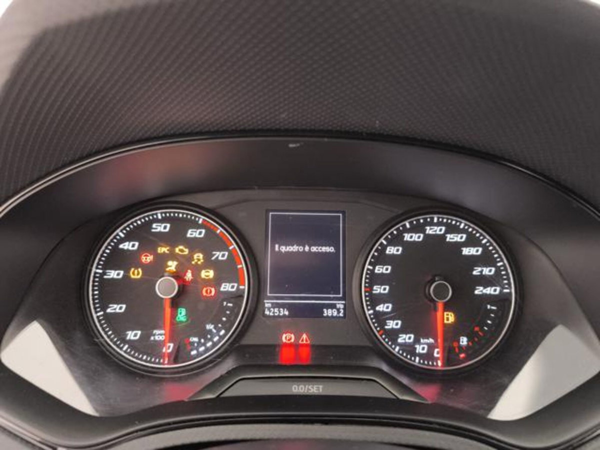 SEAT Ibiza 1.0 TGI 5 porte Reference (13)