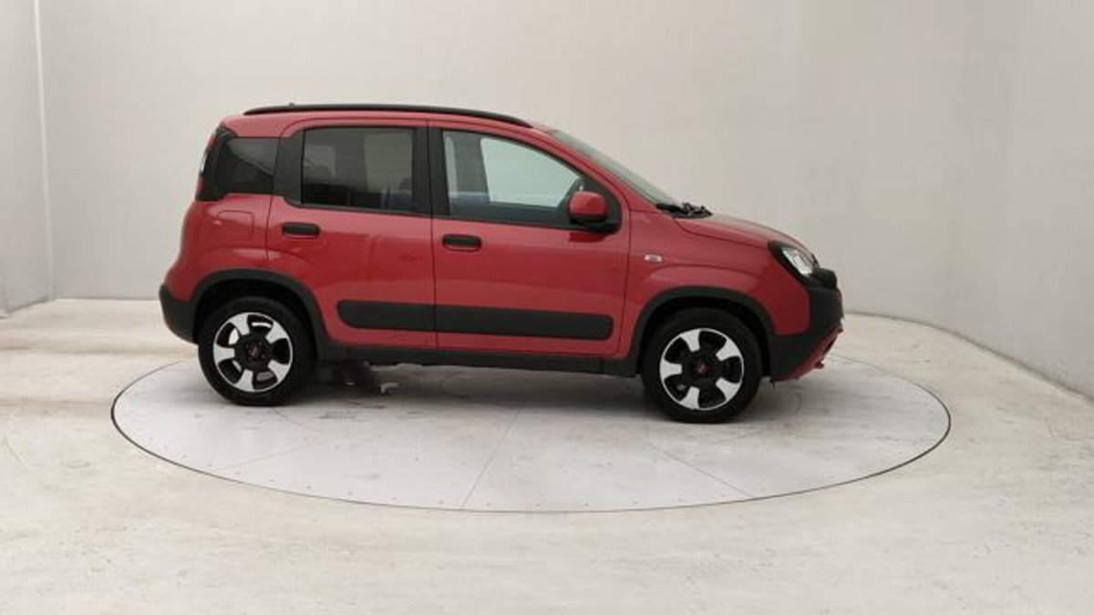 Fiat Panda Cross 1.0 firefly hybrid Cross s&s 70cv 5p.ti (6)