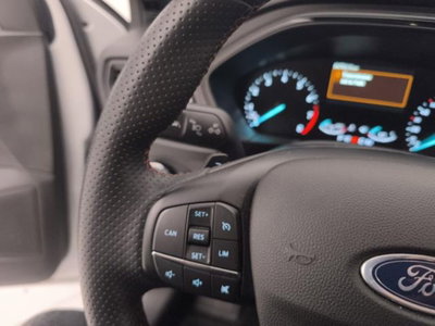 Ford Focus Station Wagon 1.0 EcoBoost Hybrid 125CV Powershift SW ST-Line Design (18)