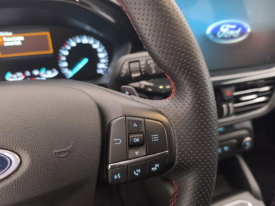 Ford Focus Station Wagon 1.0 EcoBoost Hybrid 125CV Powershift SW ST-Line Design (19)