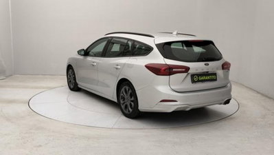 Ford Focus Station Wagon 1.0 EcoBoost Hybrid 125CV Powershift SW ST-Line Design (3)