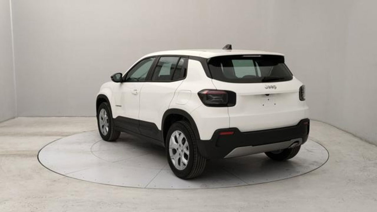 Jeep Avenger 1.2 turbo e-hybrid mhev Altitude fwd 110cv edct6 (3)