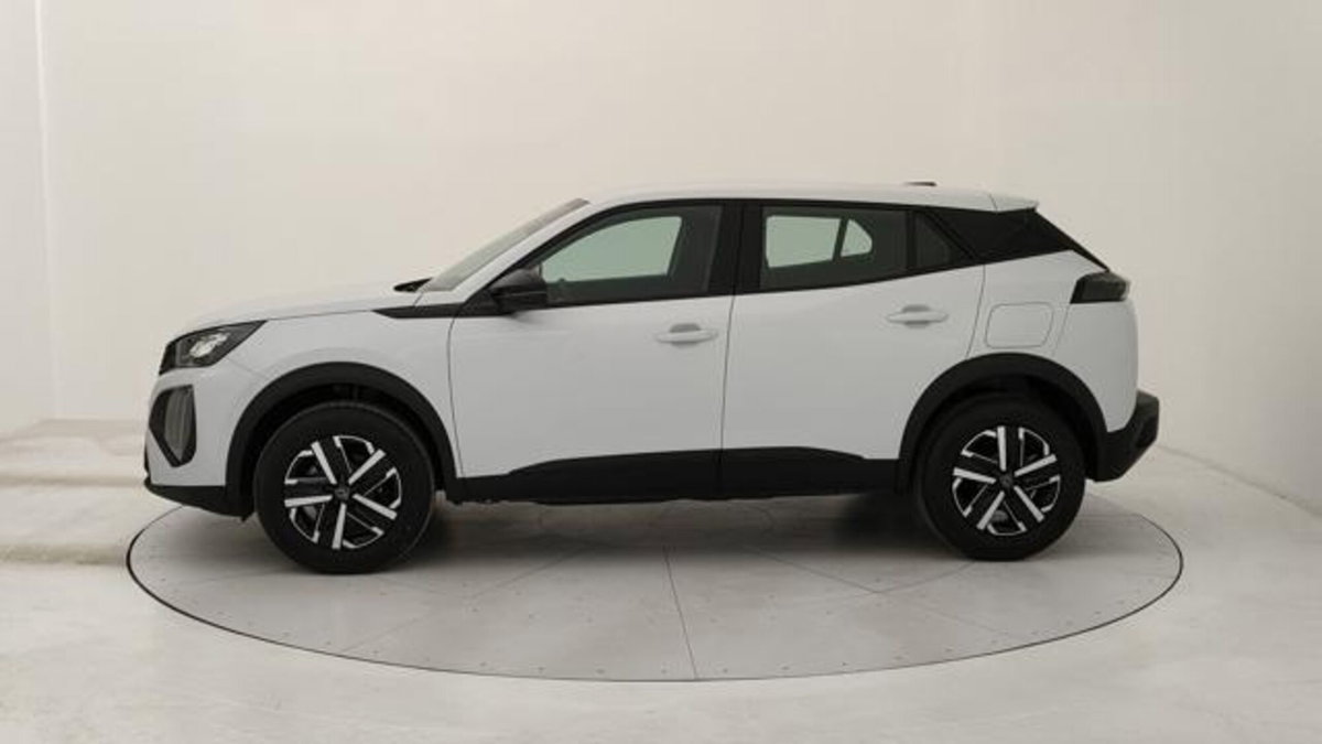 Peugeot 2008 1.2 puretech Style s&s 100cv (2)