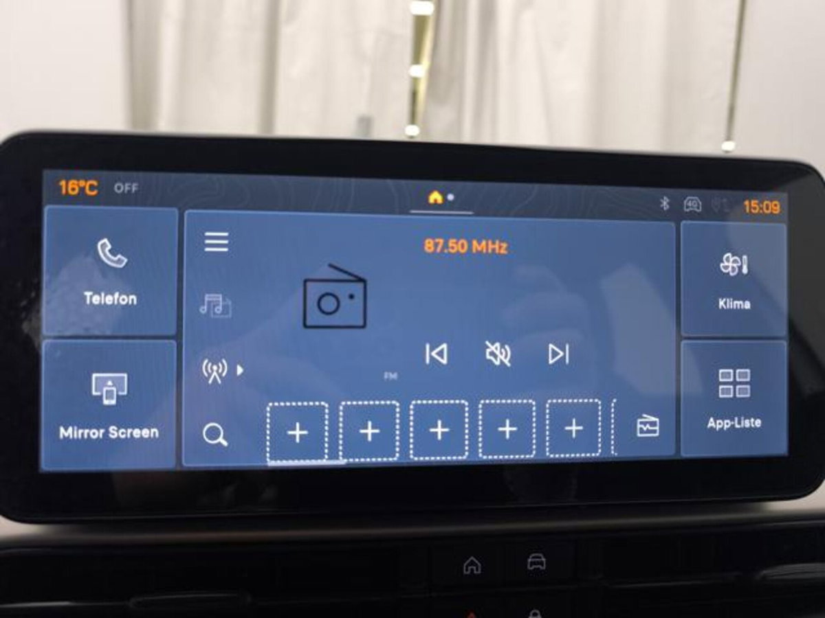 Jeep Avenger 1.2 turbo e-hybrid mhev Altitude fwd 110cv edct6 (17)