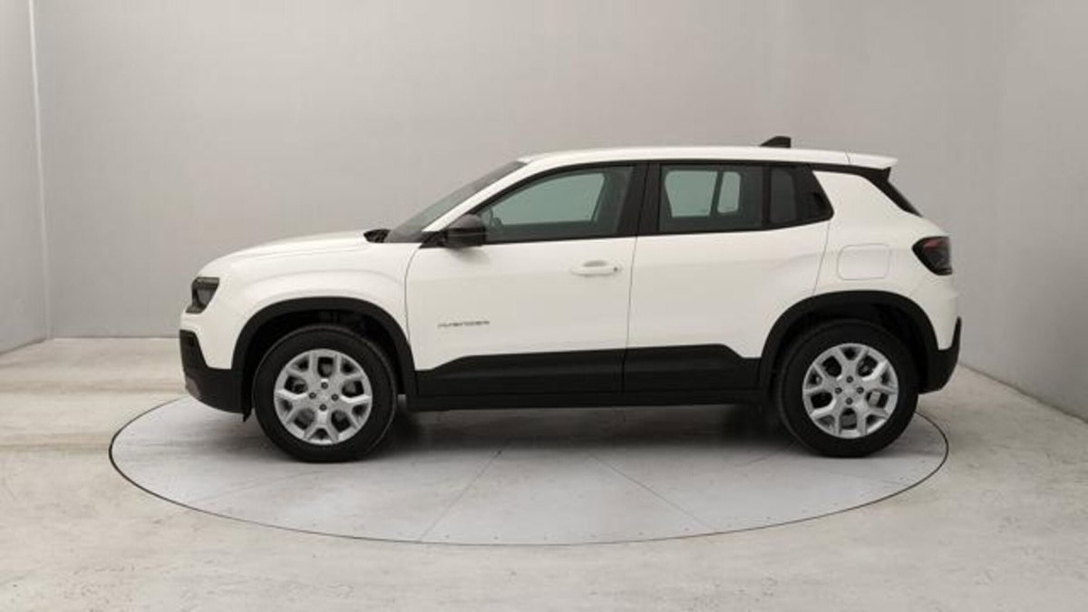 Jeep Avenger 1.2 turbo e-hybrid mhev Altitude fwd 110cv edct6 (2)