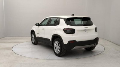Jeep Avenger 1.2 turbo e-hybrid mhev Altitude fwd 110cv edct6 (3)