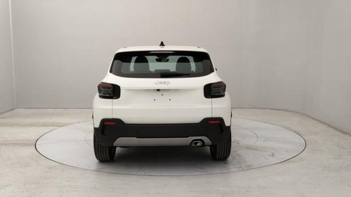 Jeep Avenger 1.2 turbo e-hybrid mhev Altitude fwd 110cv edct6 (4)