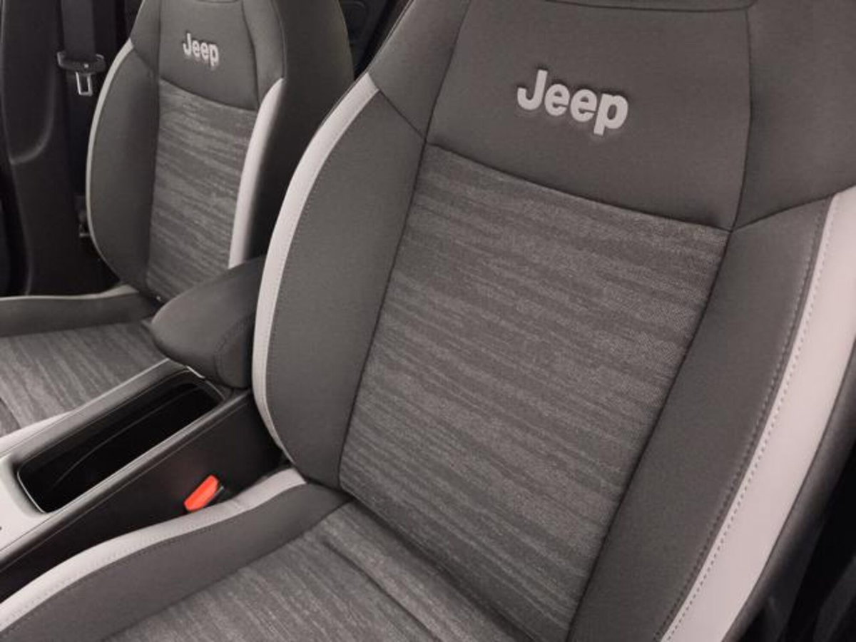 Jeep Avenger 1.2 turbo Longitude fwd 100cv (11)