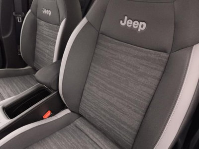 Jeep Avenger 1.2 turbo Longitude fwd 100cv (11)