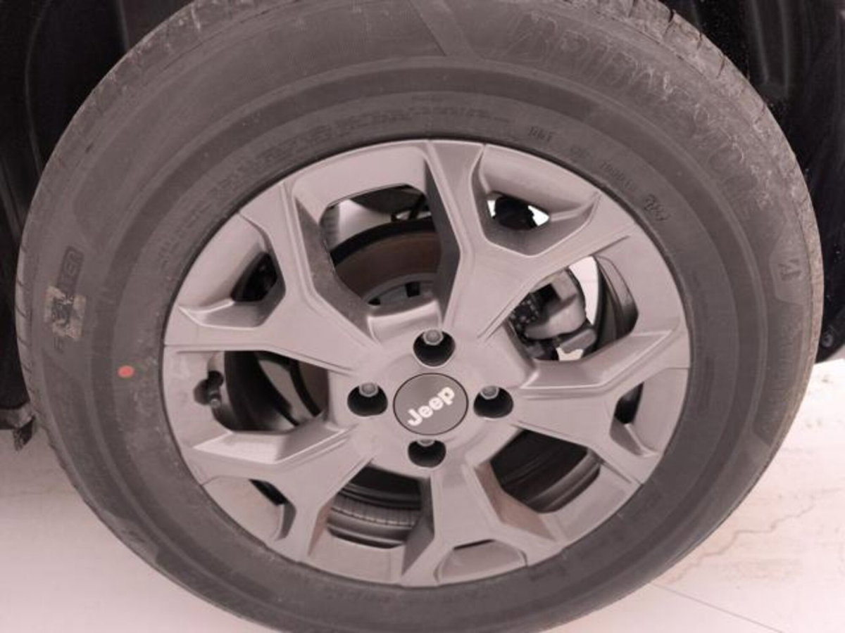 Jeep Avenger 1.2 turbo Longitude fwd 100cv (17)