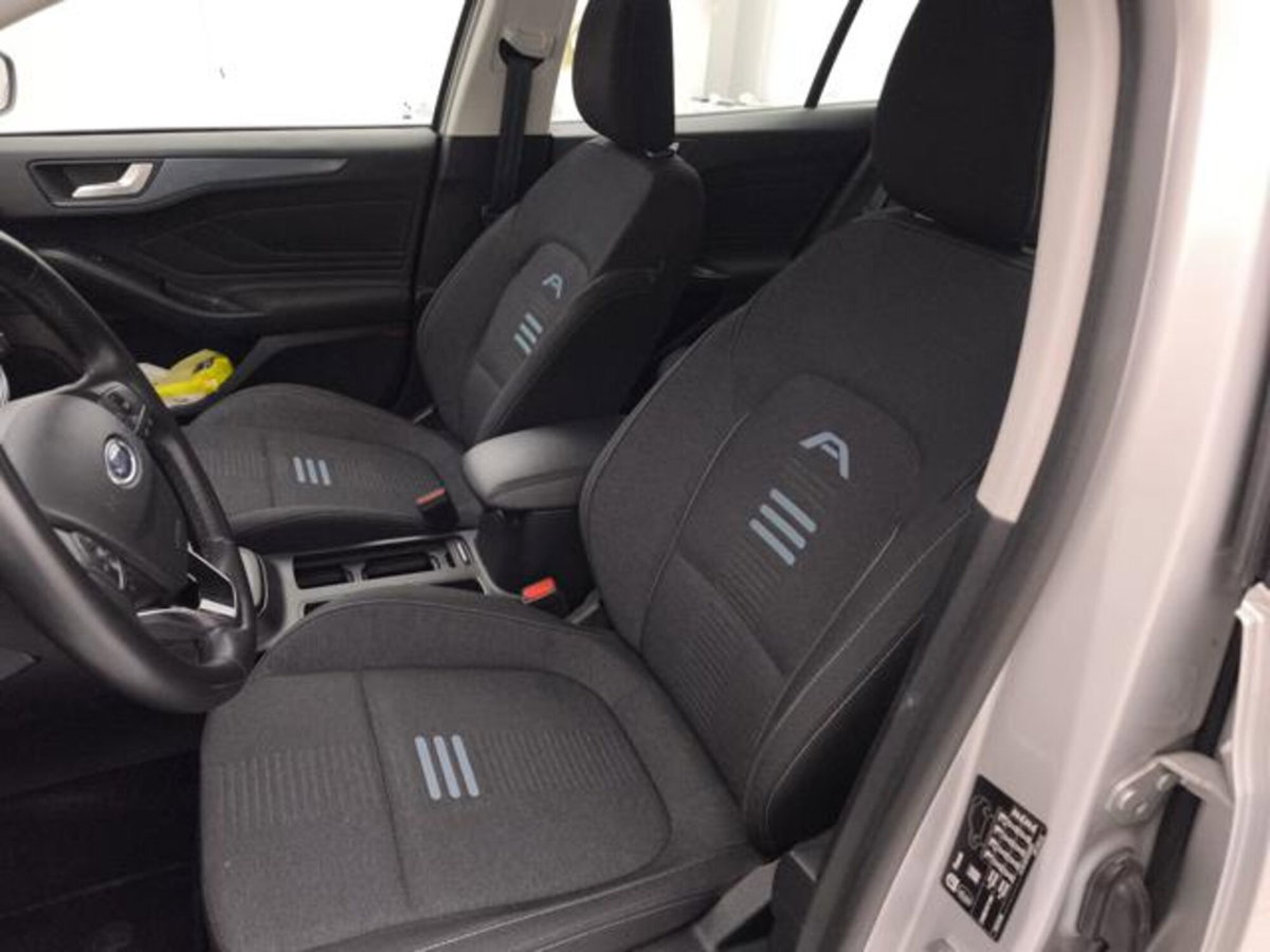 Ford Focus 1.0t ecoboost h 125cv (12)