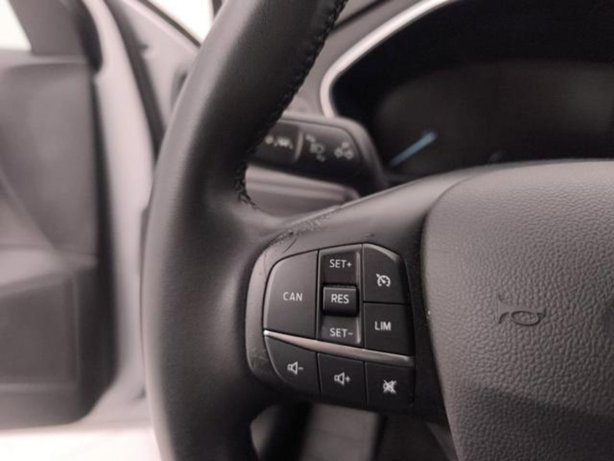 Ford Focus 1.0t ecoboost h 125cv (14)