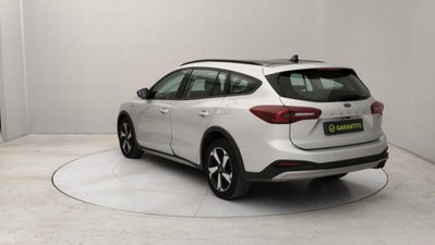 Ford Focus 1.0t ecoboost h 125cv (3)