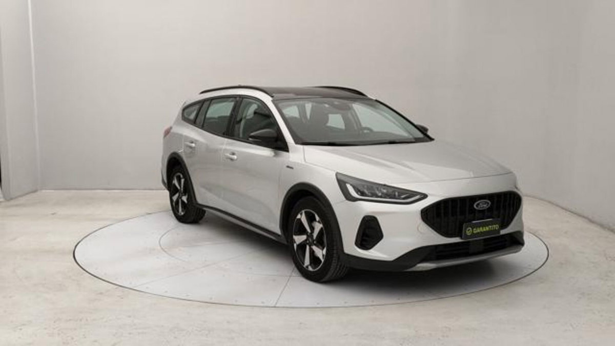 Ford Focus 1.0t ecoboost h 125cv (7)