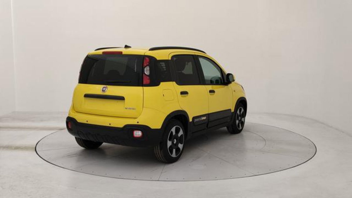 Fiat Panda Cross 1.0 firefly hybrid Cross s&s 70cv 5p.ti (5)