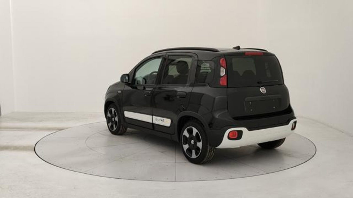 Fiat Panda Cross 1.0 firefly hybrid Cross s&s 70cv 5p.ti (3)