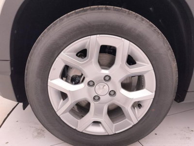 Jeep Avenger 1.2 turbo e-hybrid mhev Altitude fwd 110cv edct6 (9)