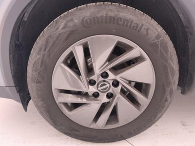 Nissan Qashqai 1.3 mhev Acenta 2wd 140cv (9)