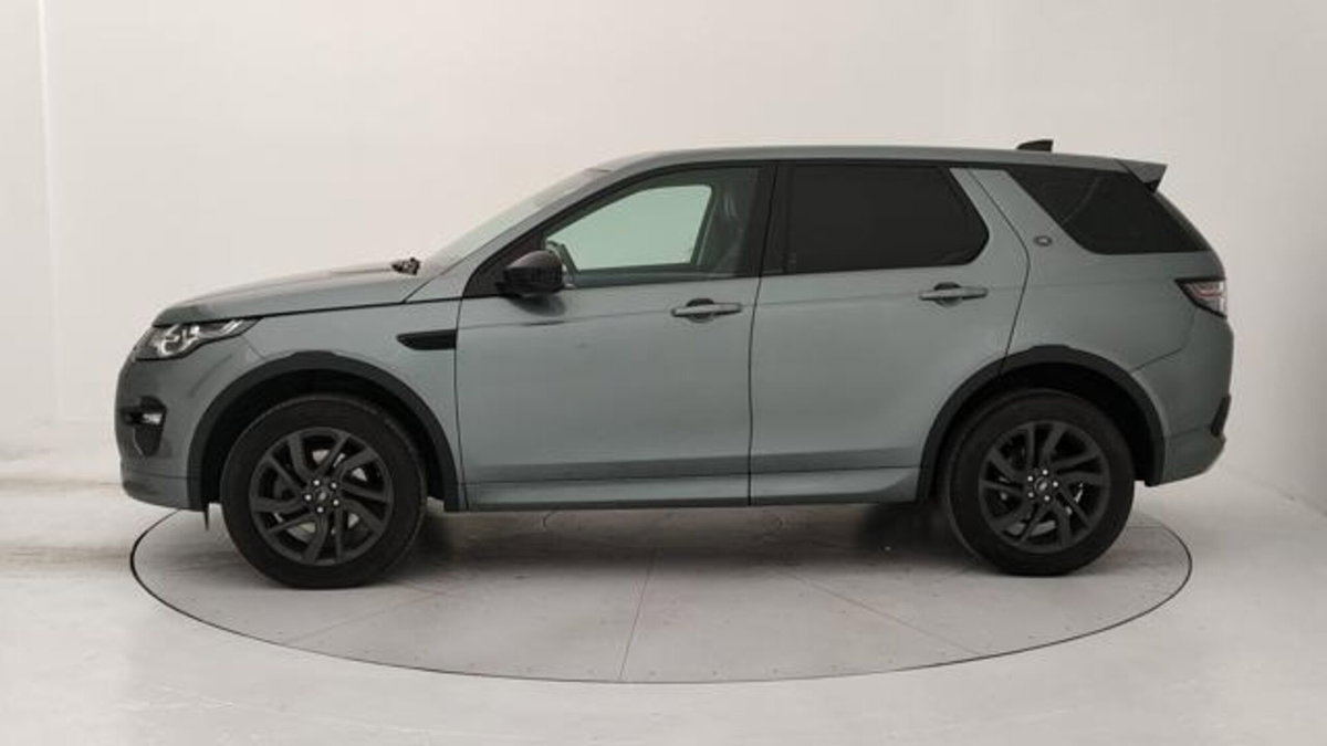 Land Rover Discovery Sport 2.0 TD4 180 CV HSE Luxury (2)