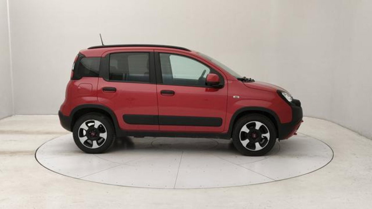 Fiat Panda Cross 1.0 firefly hybrid Cross s&s 70cv 5p.ti (6)