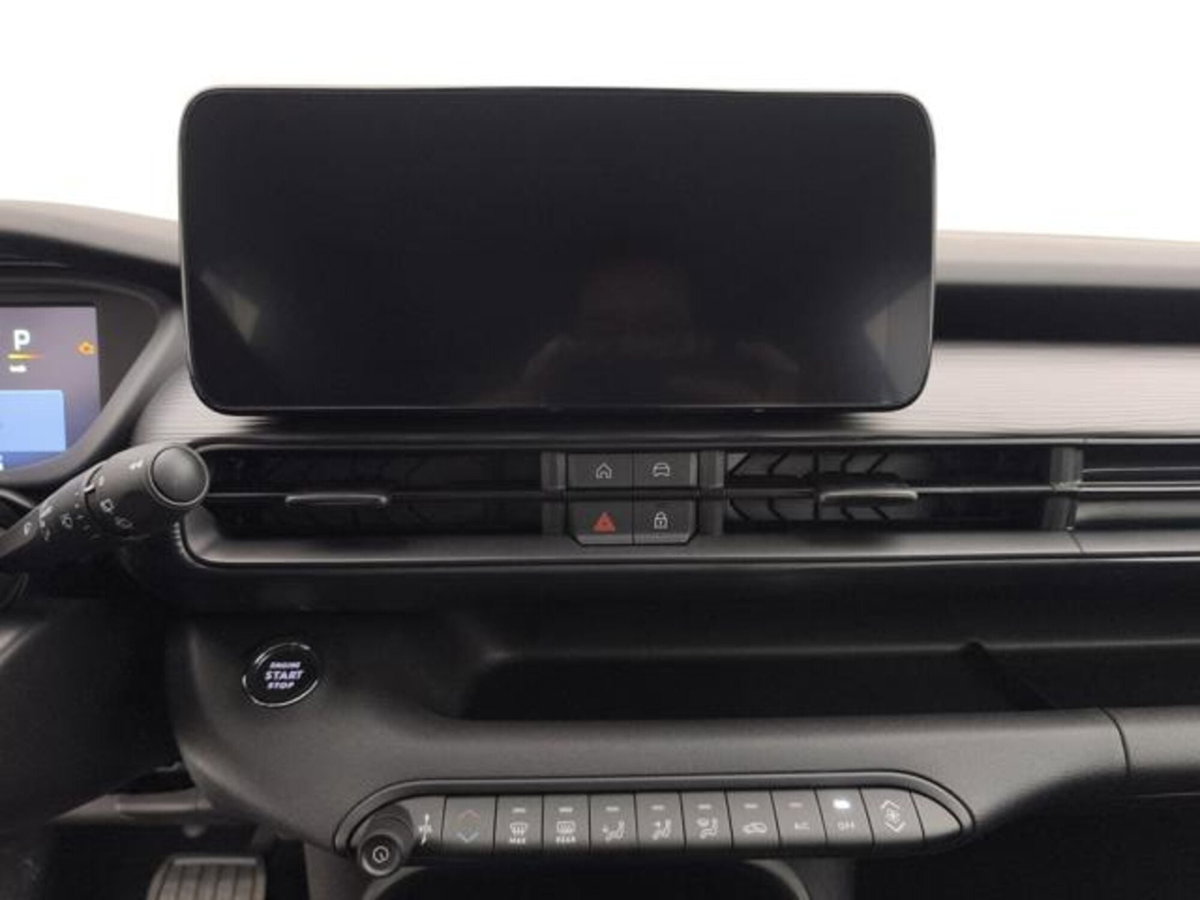 Jeep Avenger 1.2 turbo e-hybrid mhev Longitude fwd 110cv edct6 (14)