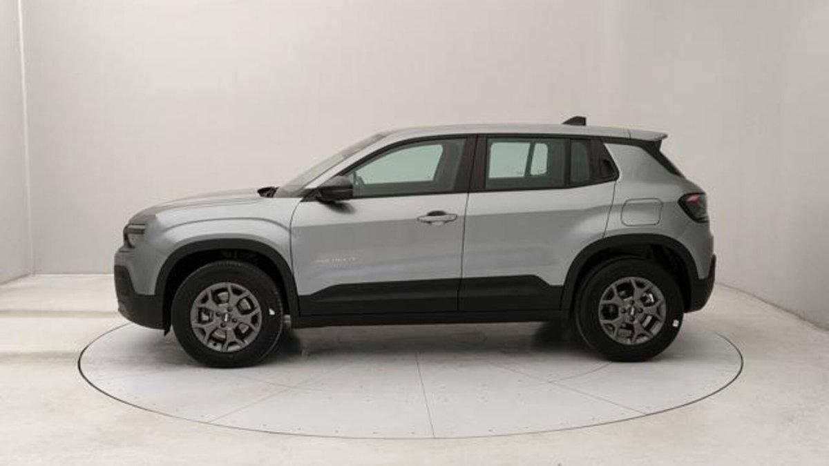Jeep Avenger 1.2 turbo e-hybrid mhev Longitude fwd 110cv edct6 (2)