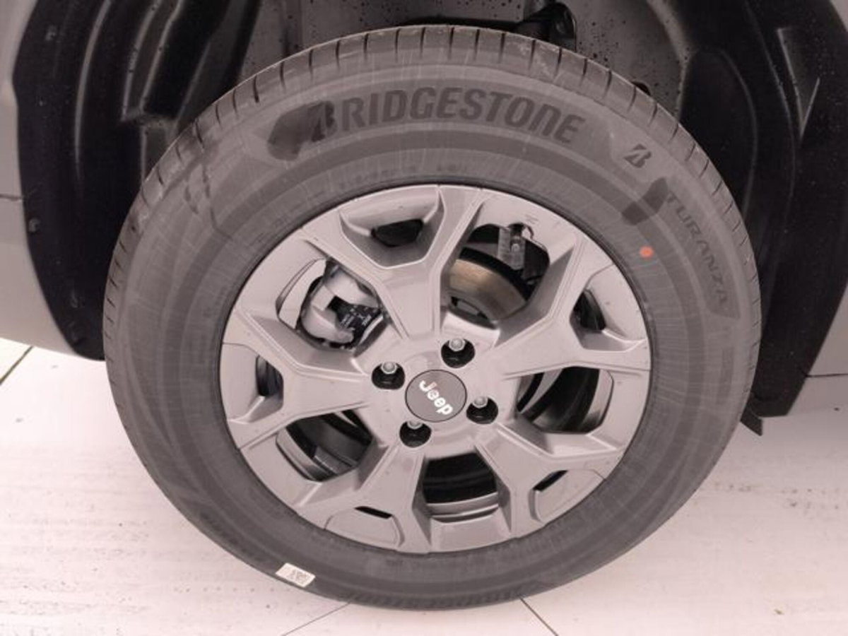 Jeep Avenger 1.2 turbo e-hybrid mhev Longitude fwd 110cv edct6 (20)