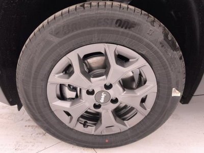 Jeep Avenger 1.2 turbo e-hybrid mhev Longitude fwd 110cv edct6 (9)