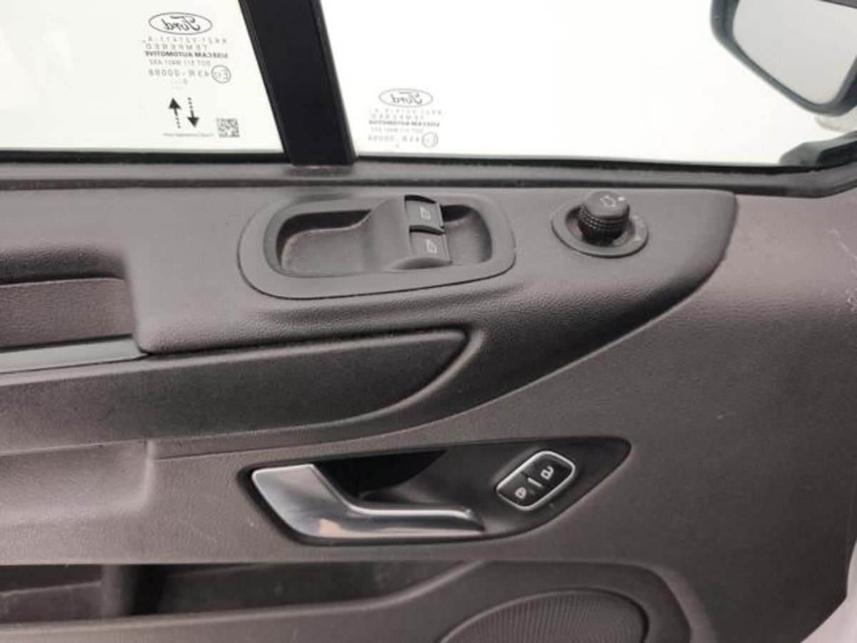 Ford Transit Custom Furgone 280 2.0 TDCi 130 PC Furgone Trend (17)
