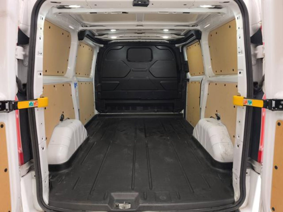 Ford Transit Custom Furgone 280 2.0 TDCi 130 PC Furgone Trend (19)
