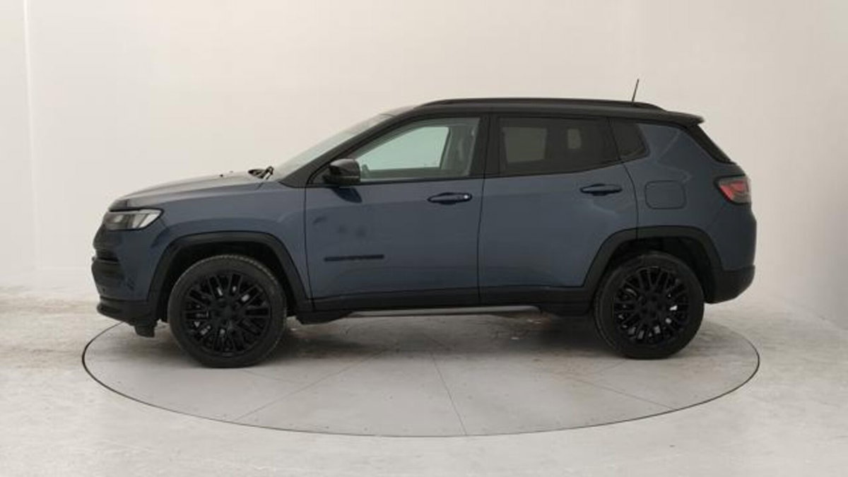 Jeep Compass 1.3 turbo t4 phev Trailhawk 4xe auto (2)