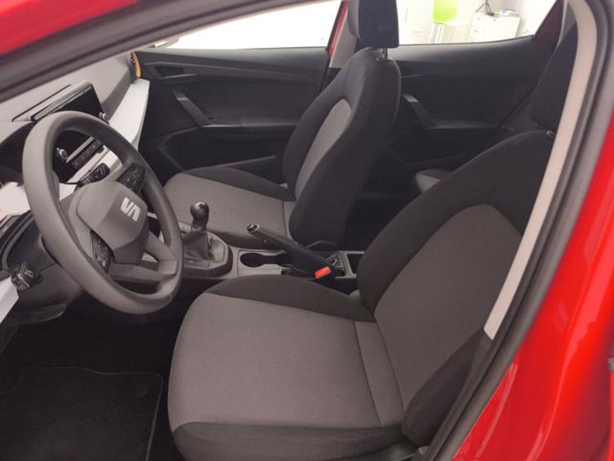 SEAT Ibiza 1.0 TGI 5 porte Reference (11)